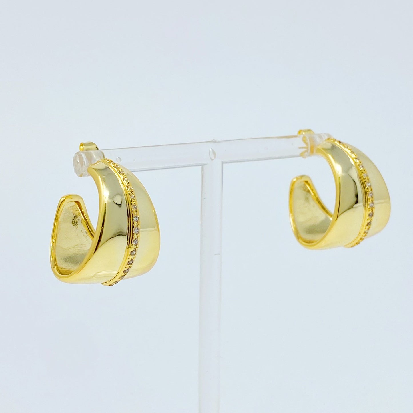 Polished Essential Hoop Earrings