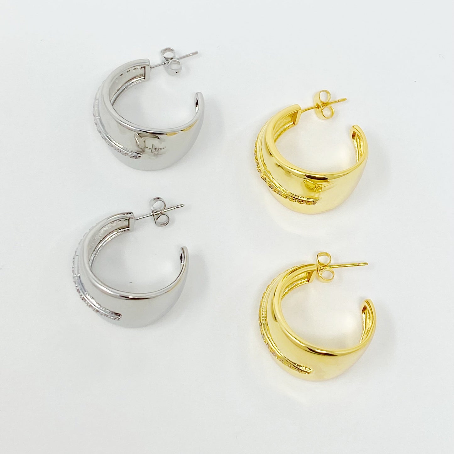 Polished Essential Hoop Earrings